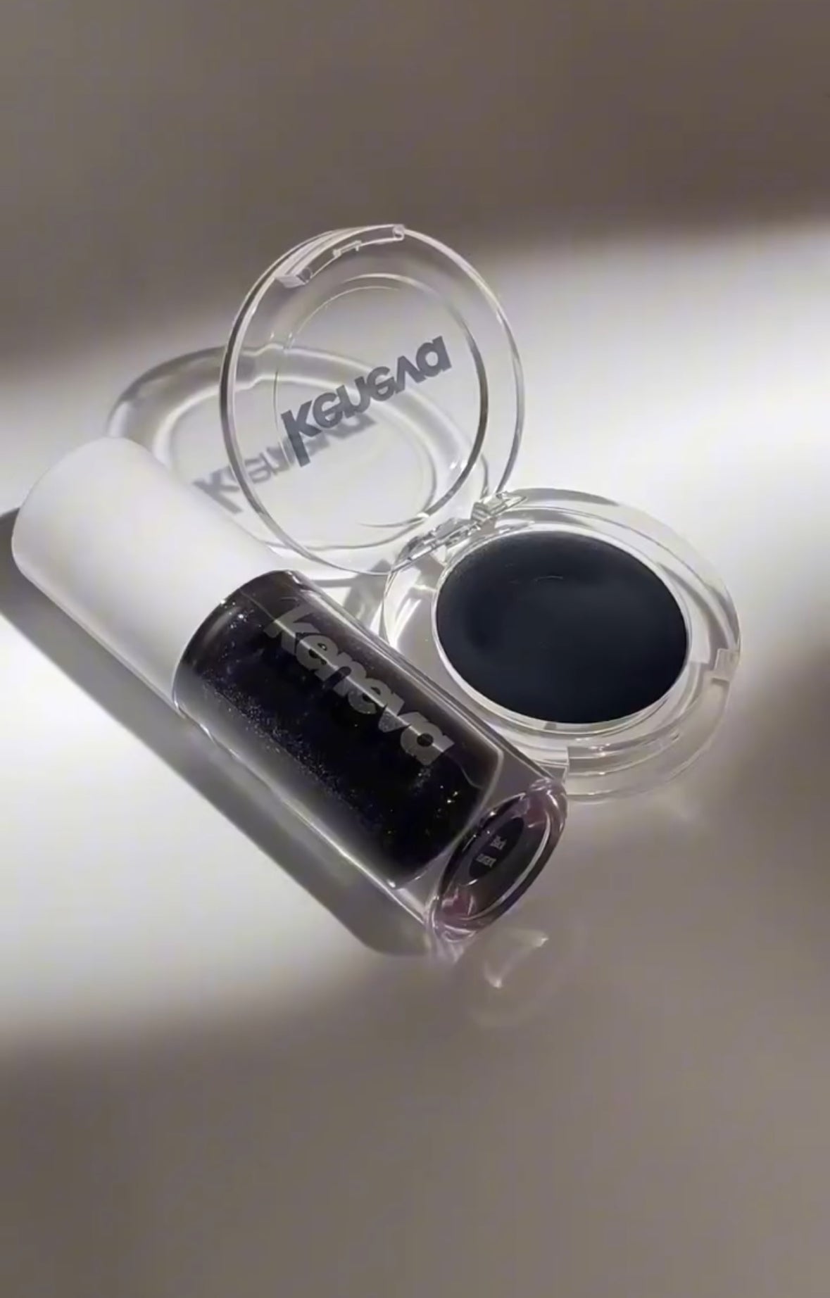 MAKEUP